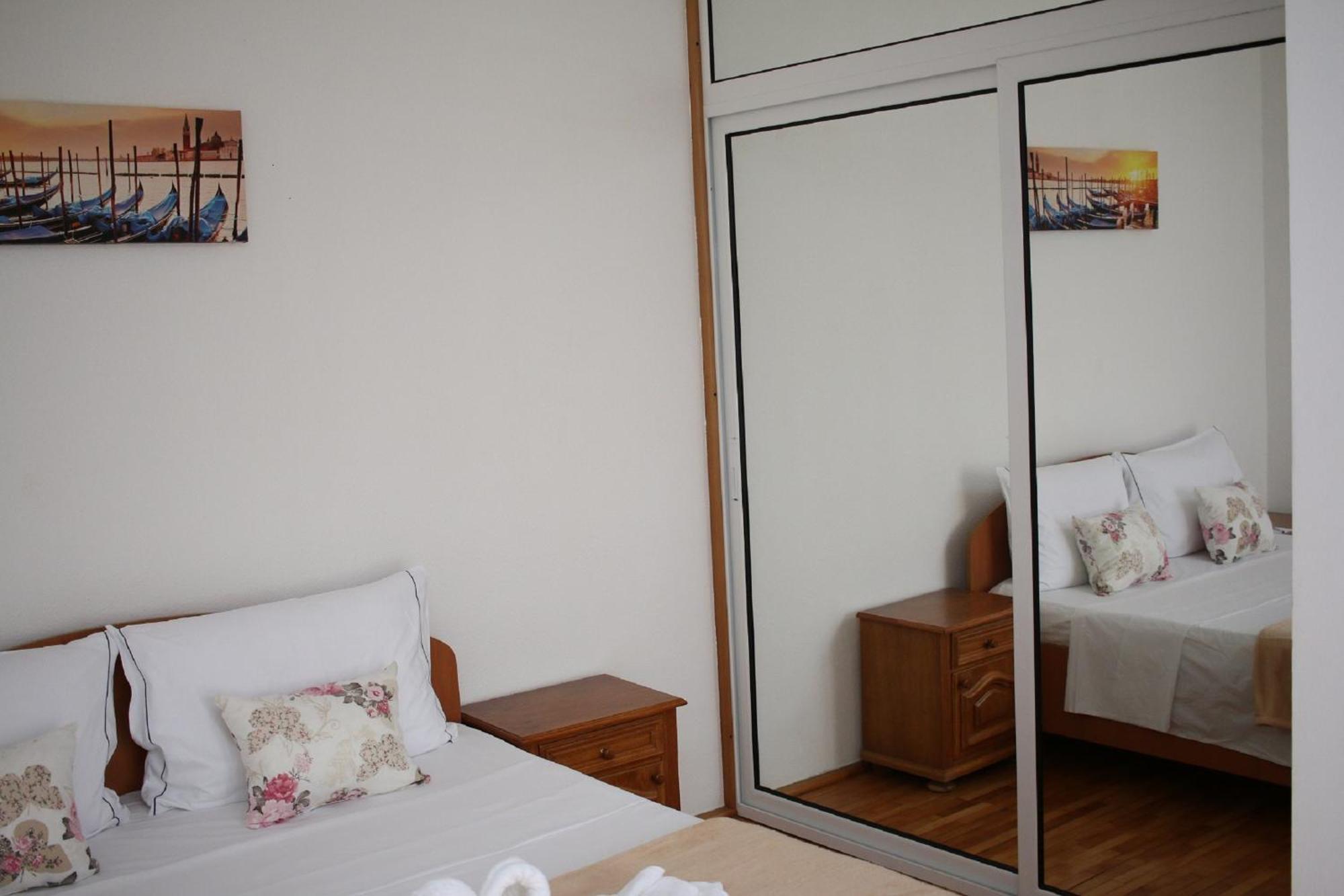 Pensiunea Casa Johnelly Costinesti Kamer foto