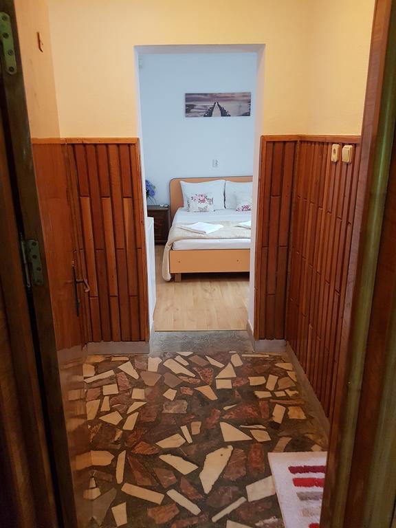 Pensiunea Casa Johnelly Costinesti Buitenkant foto
